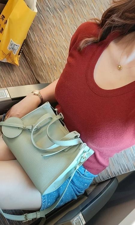 一股子良家味的少妇