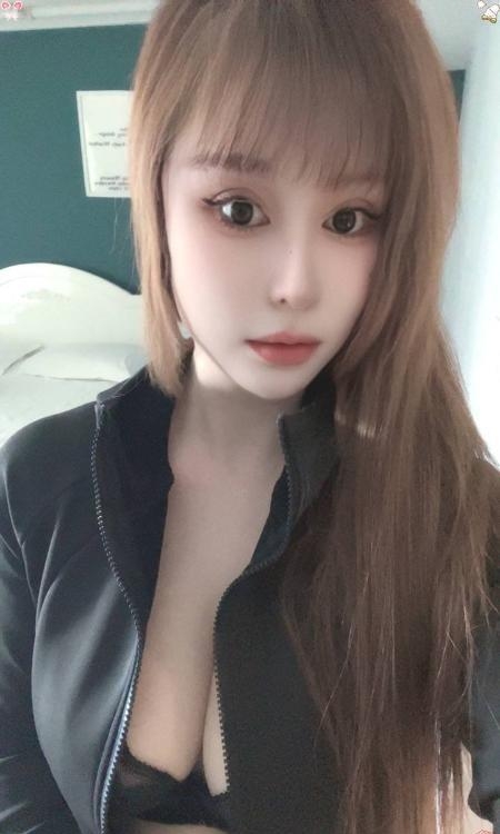 东区大胸御姐冉冉