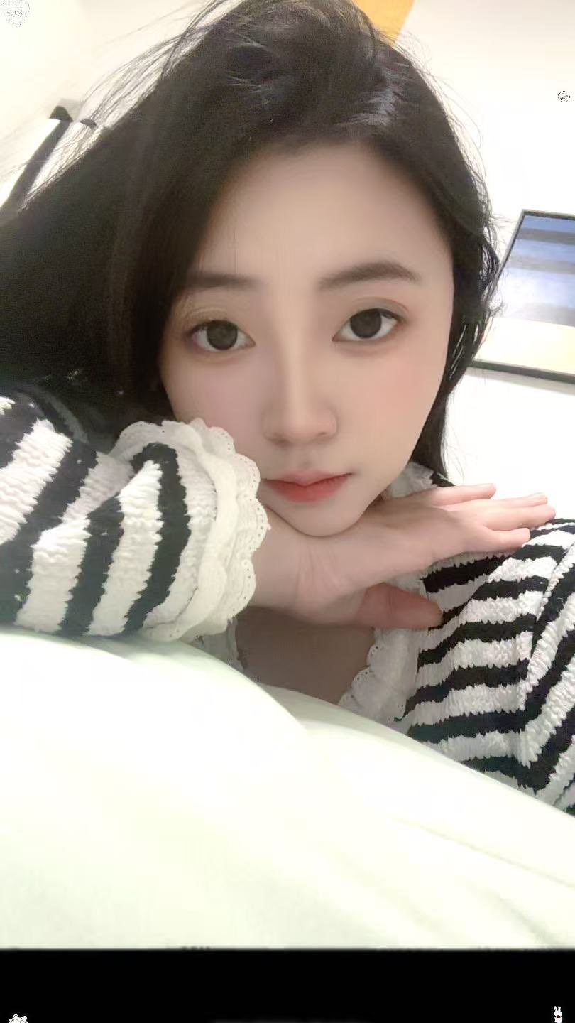 性格长发美女体验